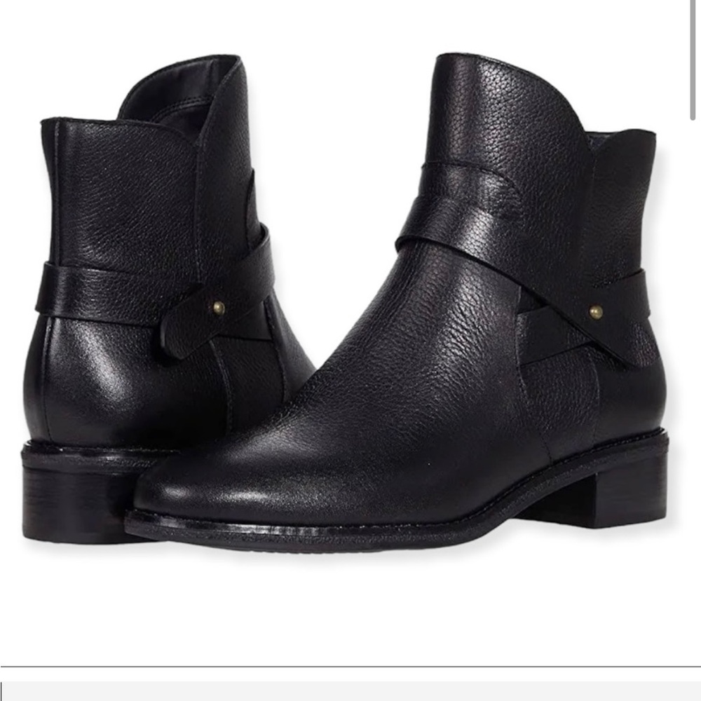 NWT COLE HAAN Wylie Water Resistant Soft Leather Booties Boots- Size: 9